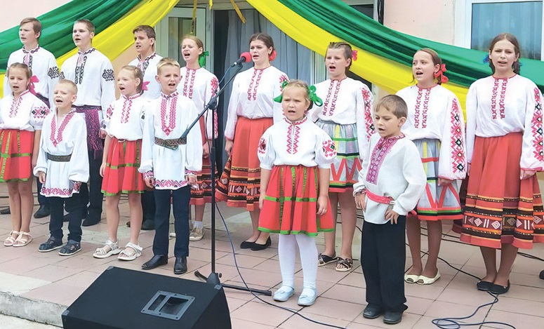 Творчыя калектывы Валкалацкага сельскага дома культуры
