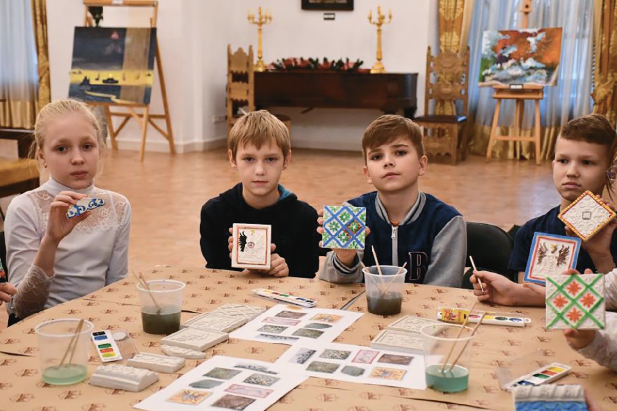 Заняткі "Таямніцы кафляных &laquo;люстэркаў&raquo;"